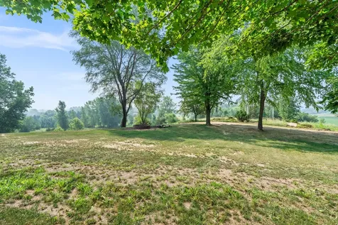 8785 E 275th Street Elko New Market MN 55020