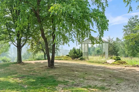 8785 E 275th Street Elko New Market MN 55020