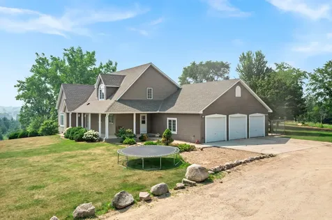 8785 E 275th Street Elko New Market MN 55020