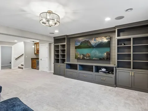 5524 Warden Avenue Edina MN 55436