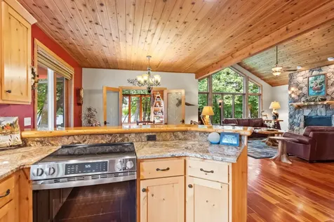 8612 S Union Lake Drive SE Alexandria MN 56308