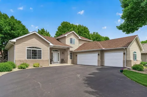 4514 Impatiens Avenue N Brooklyn Park MN 55443