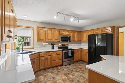 4514 Impatiens Avenue N Brooklyn Park MN 55443