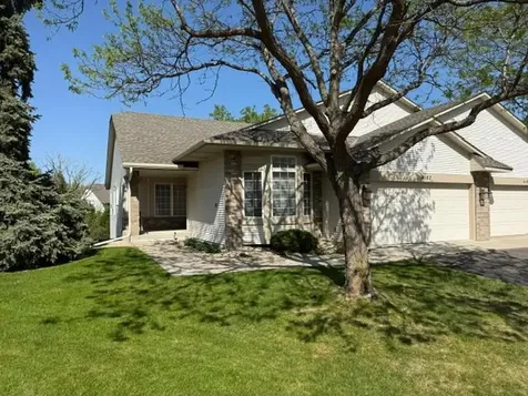 4162 N Black Oaks Ln N Plymouth MN 55446