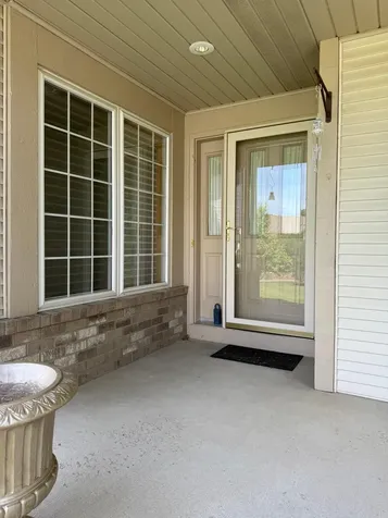 4162 N Black Oaks Ln N Plymouth MN 55446