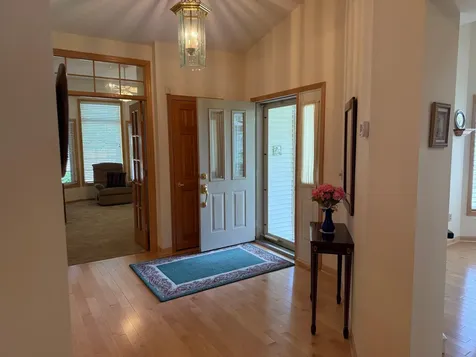 4162 N Black Oaks Ln N Plymouth MN 55446