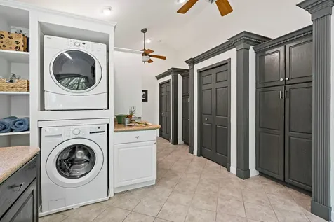 8660 Black Maple Drive Eden Prairie MN 55344
