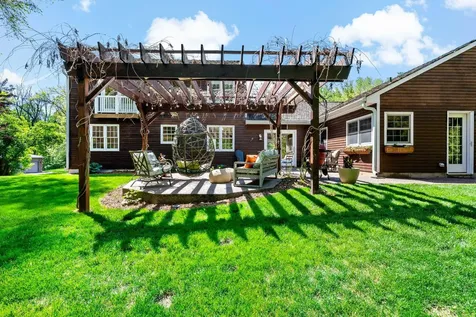 8660 Black Maple Drive Eden Prairie MN 55344