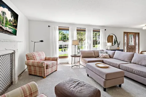 8660 Black Maple Drive Eden Prairie MN 55344
