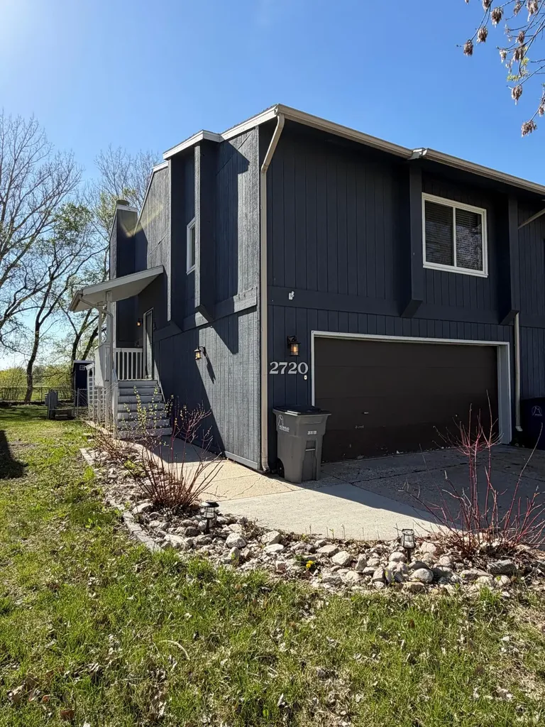 2720 26th Street Circle S Moorhead MN 56560