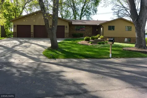 120 Edgewood Drive Glencoe MN 55336