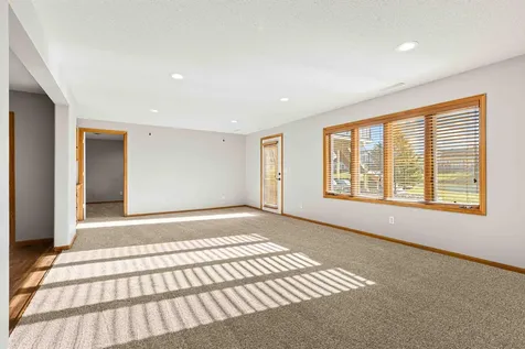 3102 26th Avenue S Fargo ND 58103