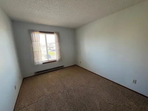 3327 15th Avenue S Fargo ND 58103