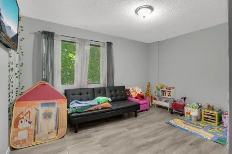 1741 Meadowlark Road Eagan MN 55122