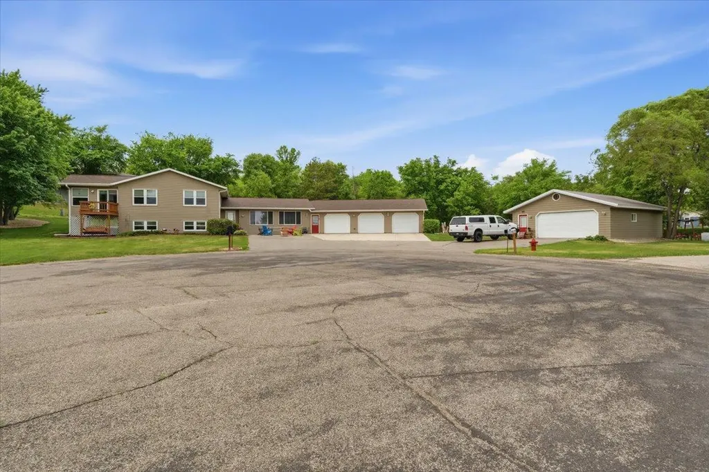 104 Pheasant Lane Battle Lake MN 56515
