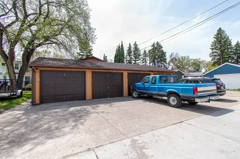 1605 5th Avenue S Fargo ND 58103
