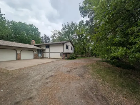 15725 Sycamore Street NW Andover MN 55304