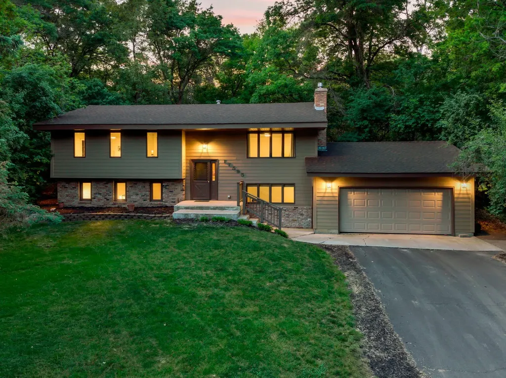 17595 Italy Court Lakeville MN 55044