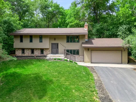 17595 Italy Court Lakeville MN 55044