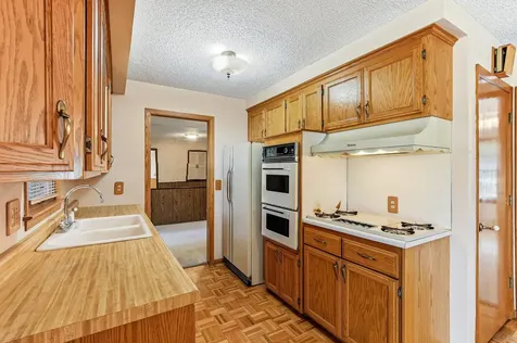 10232 5th Avenue S Bloomington MN 55420
