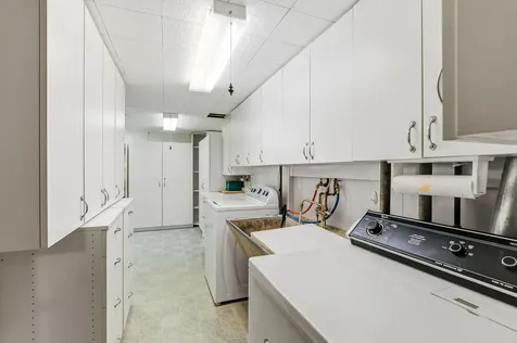 10232 5th Avenue S Bloomington MN 55420