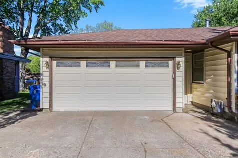 10232 5th Avenue S Bloomington MN 55420