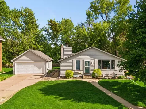 3335 Crystal Bay Road Wayzata MN 55391