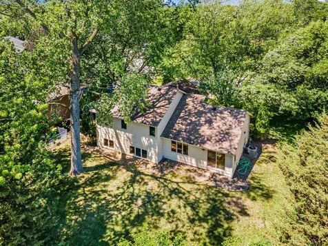 417 75th Avenue N Brooklyn Park MN 55444