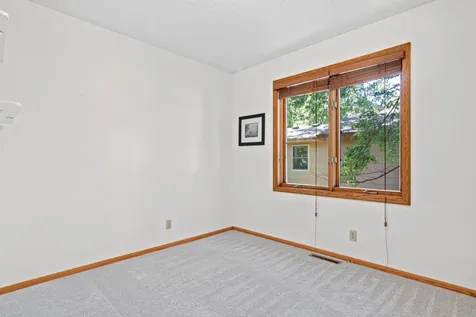417 75th Avenue N Brooklyn Park MN 55444