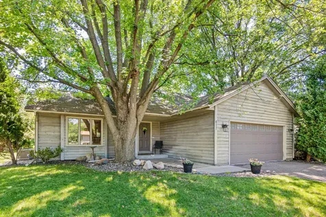 417 75th Avenue N Brooklyn Park MN 55444
