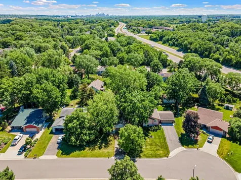 417 75th Avenue N Brooklyn Park MN 55444