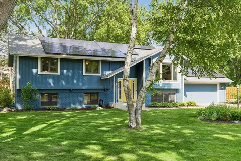 405 Merrimac Lane N Plymouth MN 55447