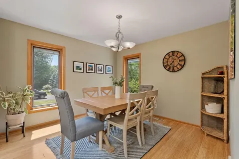 15034 Chestnut Drive Burnsville MN 55306