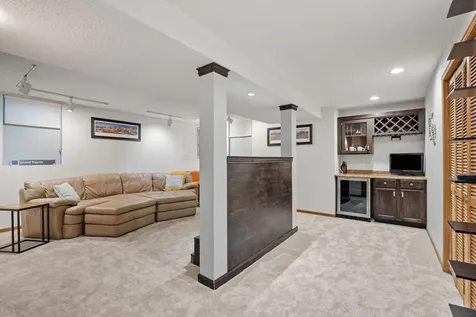 15034 Chestnut Drive Burnsville MN 55306