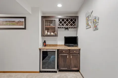 15034 Chestnut Drive Burnsville MN 55306
