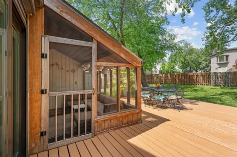 15034 Chestnut Drive Burnsville MN 55306