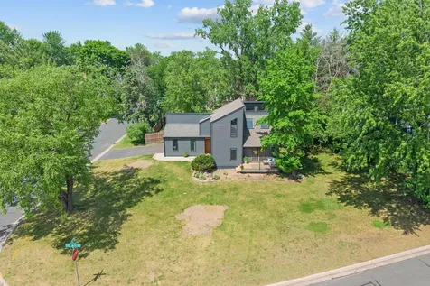 15034 Chestnut Drive Burnsville MN 55306
