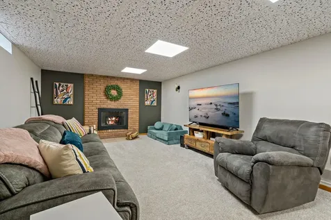 3324 Skycroft Drive Saint Anthony MN 55418