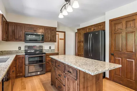 13893 Redwood Street NW Andover MN 55304