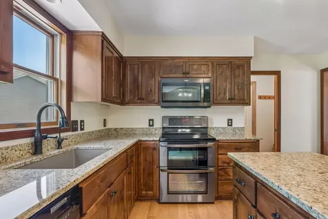 13893 Redwood Street NW Andover MN 55304