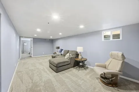 205 12th Avenue E West Fargo ND 58078