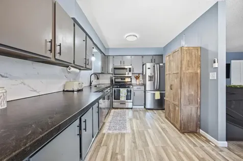 205 12th Avenue E West Fargo ND 58078
