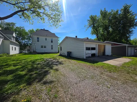 844 S 1st Avenue Gibbon MN 55335