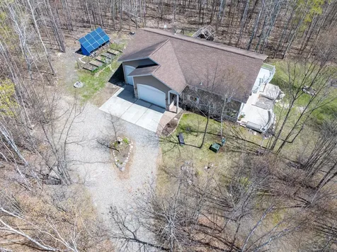 21564 Sugarbush Lane Cohasset MN 55721
