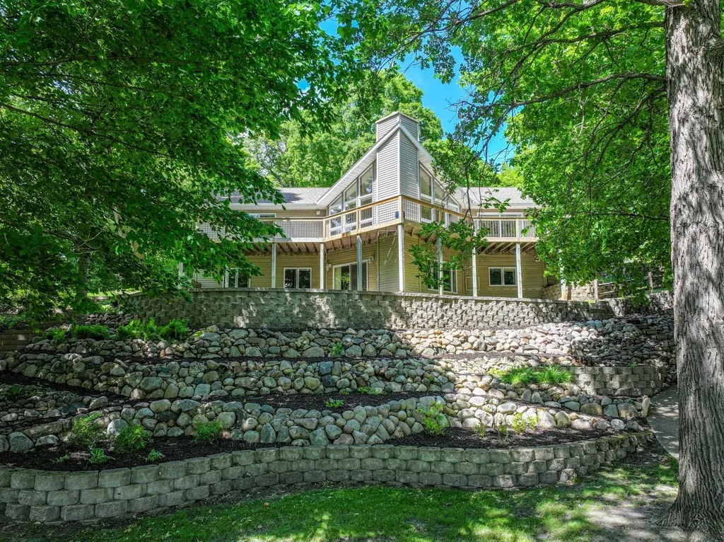 1850 Petes Point Lane SW Alexandria MN 56308