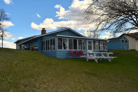 231 Hilltop Road Ottertail MN 56571