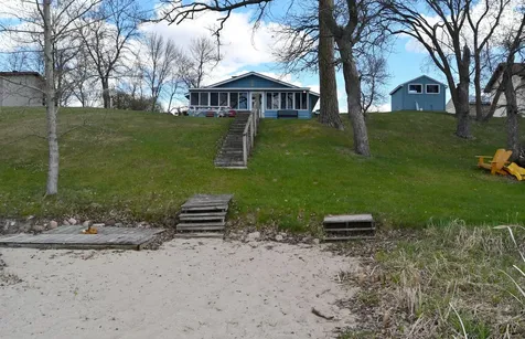 231 Hilltop Road Ottertail MN 56571