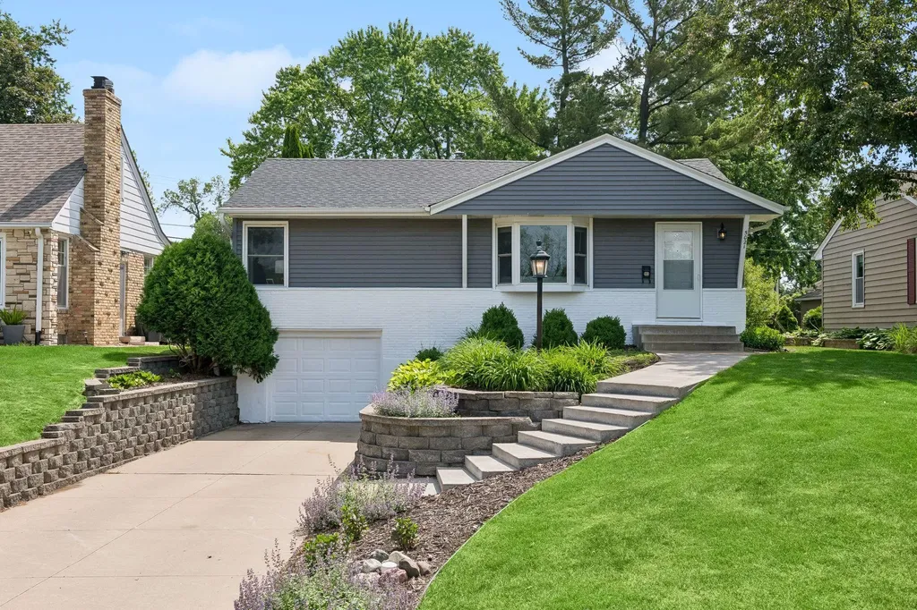5021 William Avenue Edina MN 55436