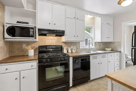 5021 William Avenue Edina MN 55436