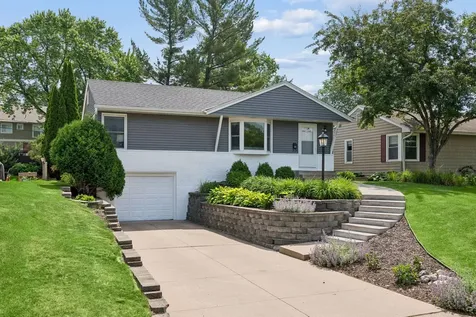 5021 William Avenue Edina MN 55436